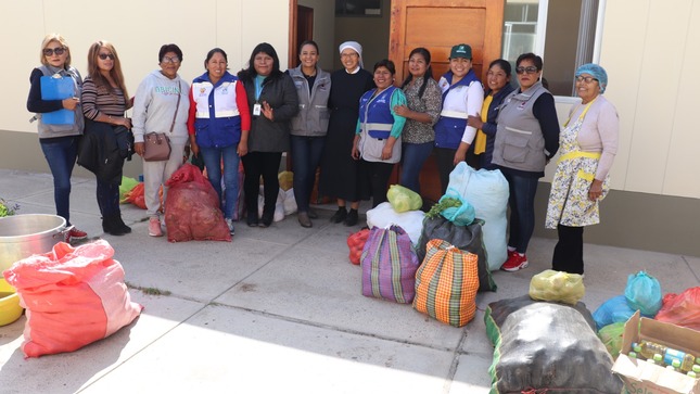 Hogar de Ancianos “San José” organiza pollada
