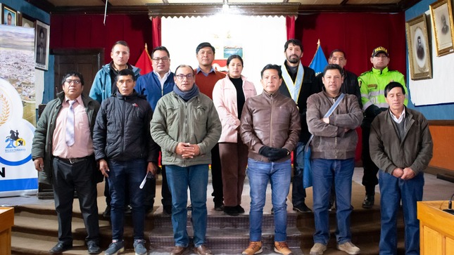 Municipalidad Provincial de Junín forma Comité Central para celebrar el CXCIX Aniversario de la Batalla de Junín, involucrando a representantes de diversos sectores y resaltando su relevancia histórica en la lucha por la independencia del Perú.