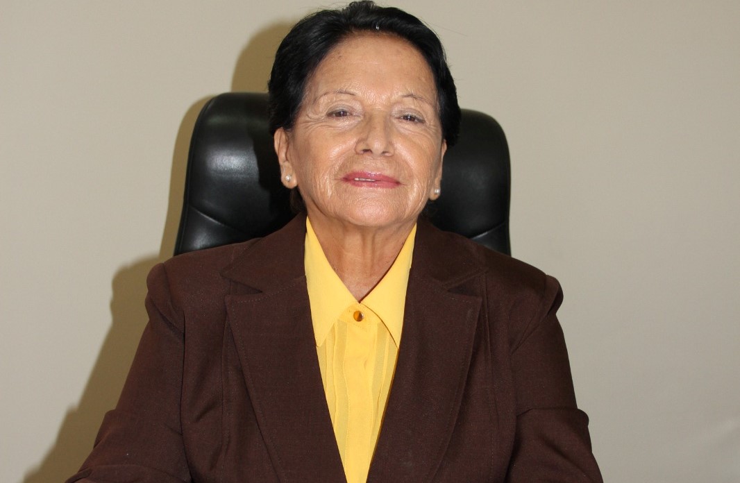 Carmen Carrasco Cavero es distinguida por el Ministerio de Cultura como Personalidad Meritoria por ser defensora del patrimonio documental