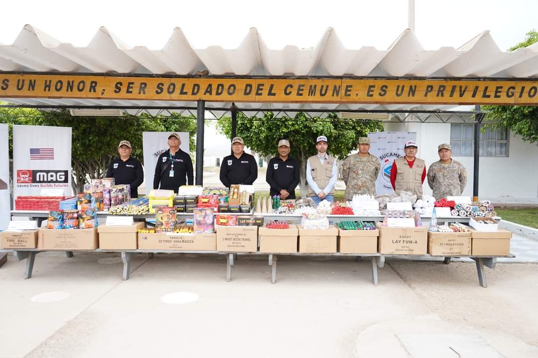 Superintendente Nacional de la Sucamec supervisa destrucción de 70 toneladas de productos pirotécnicos en Pisco