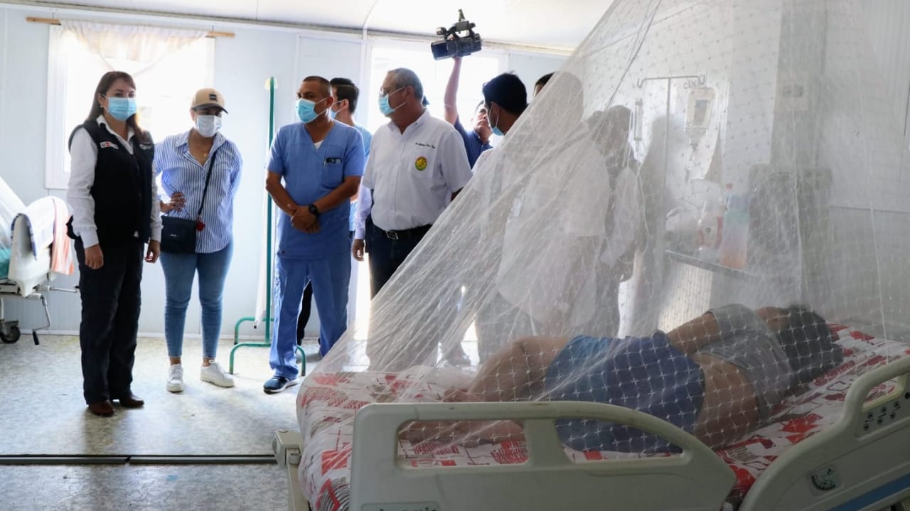 Tumbes: fumigan más de 5000 viviendas de Pampa Grande contra el dengue