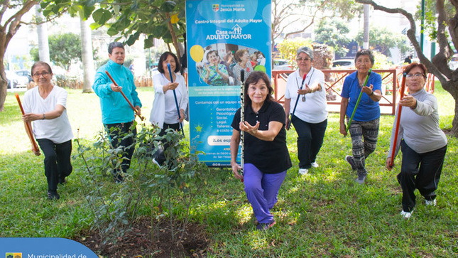 Como parte de las actividades gratuitas que la Municipalidad de Jesús María tiene preparadas, nuestros adultos mayores 👵👴 disfrutaron de una clase de Taichi al aire libre en nuestro remozado 🌳 Parque Habich.