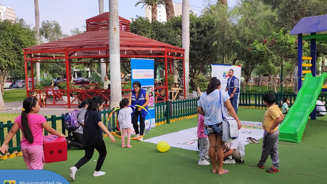 La Defensoría Municipal del Niño, Niña y Adolescente organizó una tarde de diversión y juegos lúdicos 🧩 en el 🌳 Parque Habich.