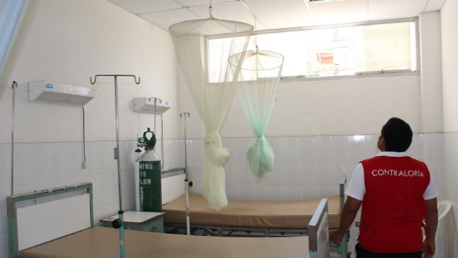 El dengue sigue avanzando en diversas partes del país y por ello, la Contraloría General desplegó una serie de servicios de control para supervisar la ejecución de acciones de prevención, control y seguimiento del dengue por parte de diferentes entidades públicas nacionales y regionales, a quienes se alertaron diversos riesgos evidenciados por los equipos de auditores y que requieren medidas urgentes para evitar que la enfermedad ocasiones pérdidas humanas o daños a la salud de los ciudadanos. 