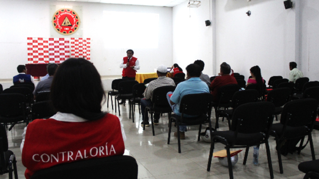 Este 21 de junio, representantes de la sociedad civil organizada y ciudadanos de la provincia de Tambopata, tendrán la oportunidad de presentar alertas y denuncias sobre el presunto uso inadecuado de bienes y recursos públicos en las municipalidades y otras entidades del Estado, durante la audiencias pública “La Contraloría te escucha”.