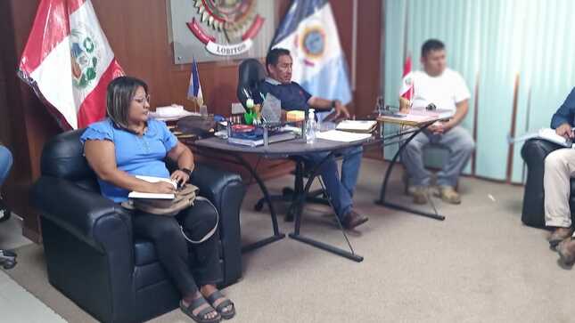 Archivo JPG de Concejo Municipal se reúne con funcionarios de la EPS GRAU solucionar problemática de agua en Lobitos. 
