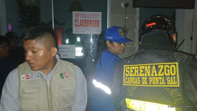 En operativo conjunto  clausuran 05 bares por no contar con licencia