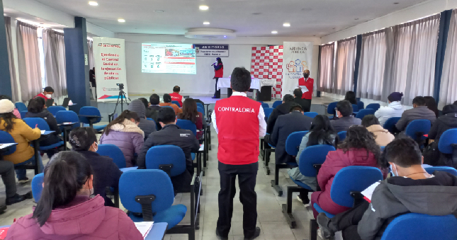 Durante el mes de junio, representantes de la sociedad civil organizada y ciudadanos de la provincia de Pasco tendrán la oportunidad de presentar sus denuncias sobre el presunto uso inadecuado de bienes y recursos públicos en las municipalidades y otras entidades del Estado, durante la audiencia pública “La Contraloría te escucha”.