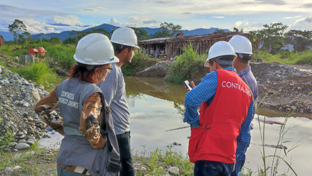 La Contraloría General alertó riesgos en la calidad y durabilidad de la obra Mejoramiento y ampliación de los sistemas de agua potable y alcantarillado de Satipo, debido a la presencia de óxido en el acero de construcción utilizado para la ejecución del segundo saldo de obra. Además, se evidenció acumulación de agua estancada y presencia de insectos que podrían ocasionar la proliferación de enfermedades como el dengue en los trabajadores y población cercana. 