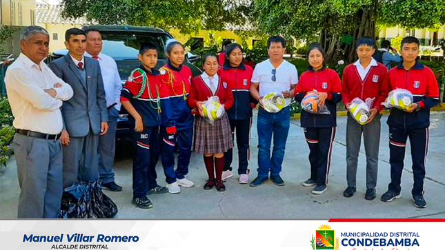 El alcalde del distrito de Condebamba Manuel Villar Romero, realizó una visita de trabajo a la Institución Educativa   Mariscal Ramón Castilla de Malcas, donde escuchó las inquietudes de los estudiantes a fin de trabajar de forma conjunta. Asimismo, durante esta visita se entregó balones de fútbol y vóley para que sean usados en la practicas deportivas.