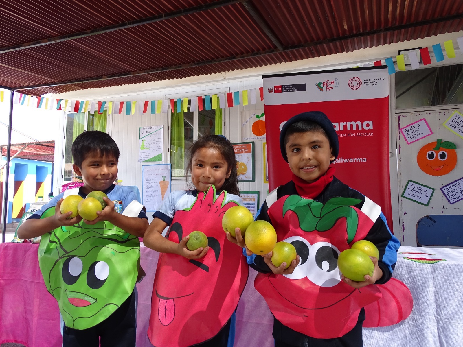 Servicio alimentario escolar complementado con alimentos frescos