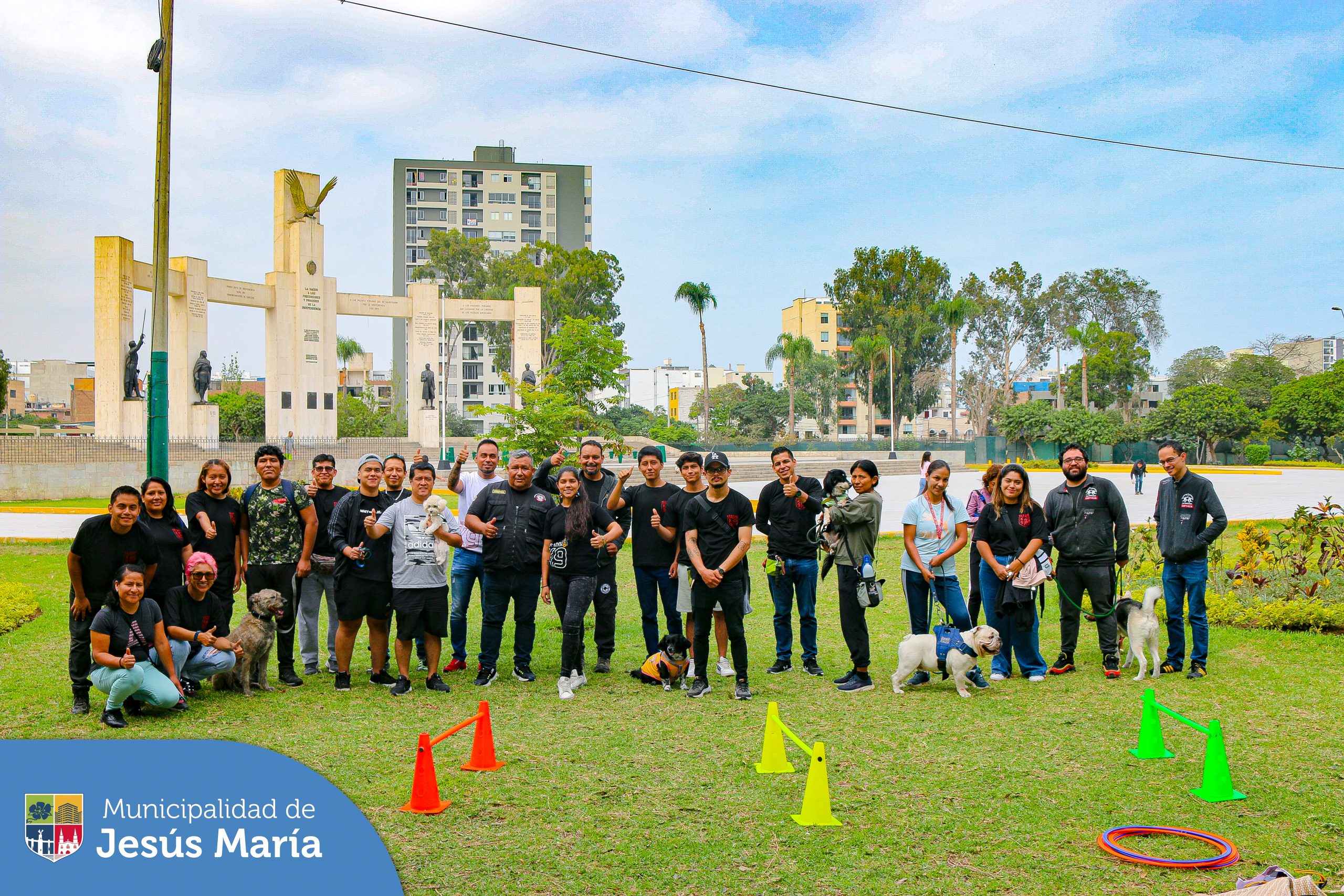 Aprenderás valiosas técnicas y consejos para criar a tu engreído de manera responsable y fomentar una convivencia armoniosa en el distrito. 🐶