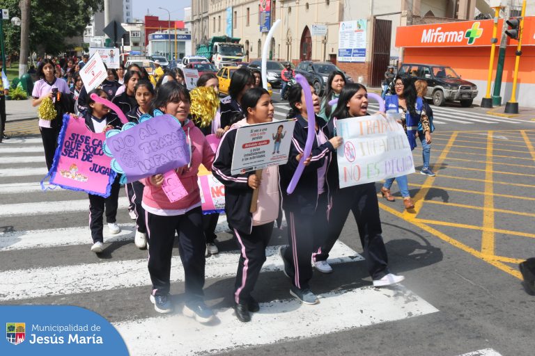 Se realizó con éxito nuestra campaña de sensibilización y concientización en el marco del Día Mundial contra 🙅🏻♂️ el trabajo infantil 👧👦.