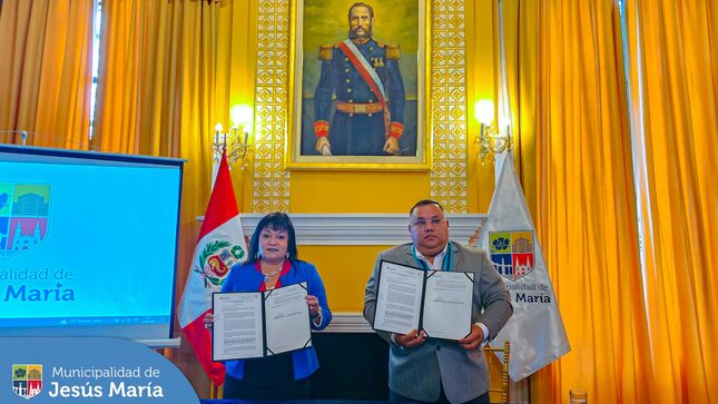 👉🏻 Con gran alegría anunciamos que hemos firmado el acta de compromiso para la implementación del aplicativo denominado 🔴 “Botón de Pánico” junto a la presidenta de la Corte Superior de Justicia de Lima, María Vidal La Rosa Sánchez.