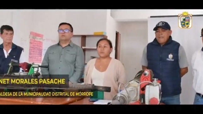 Autoridades se reúnen para iniciar fumigación contra el dengue.