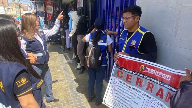 Clausuran establecimientos farmacéuticos por infracciones sanitarias en operativo realizado en Huacho