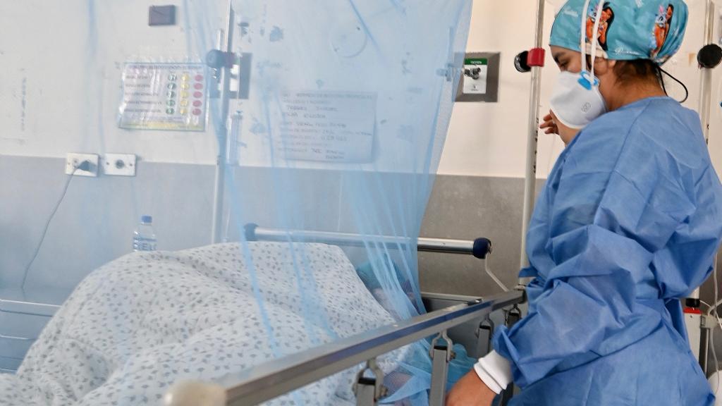 Más de 800 pacientes con dengue recibieron atención especializada en el Hospital Cayetano Heredia