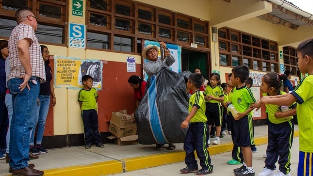 Realizan Reciclatón en colegio de Paredones Bajo. 