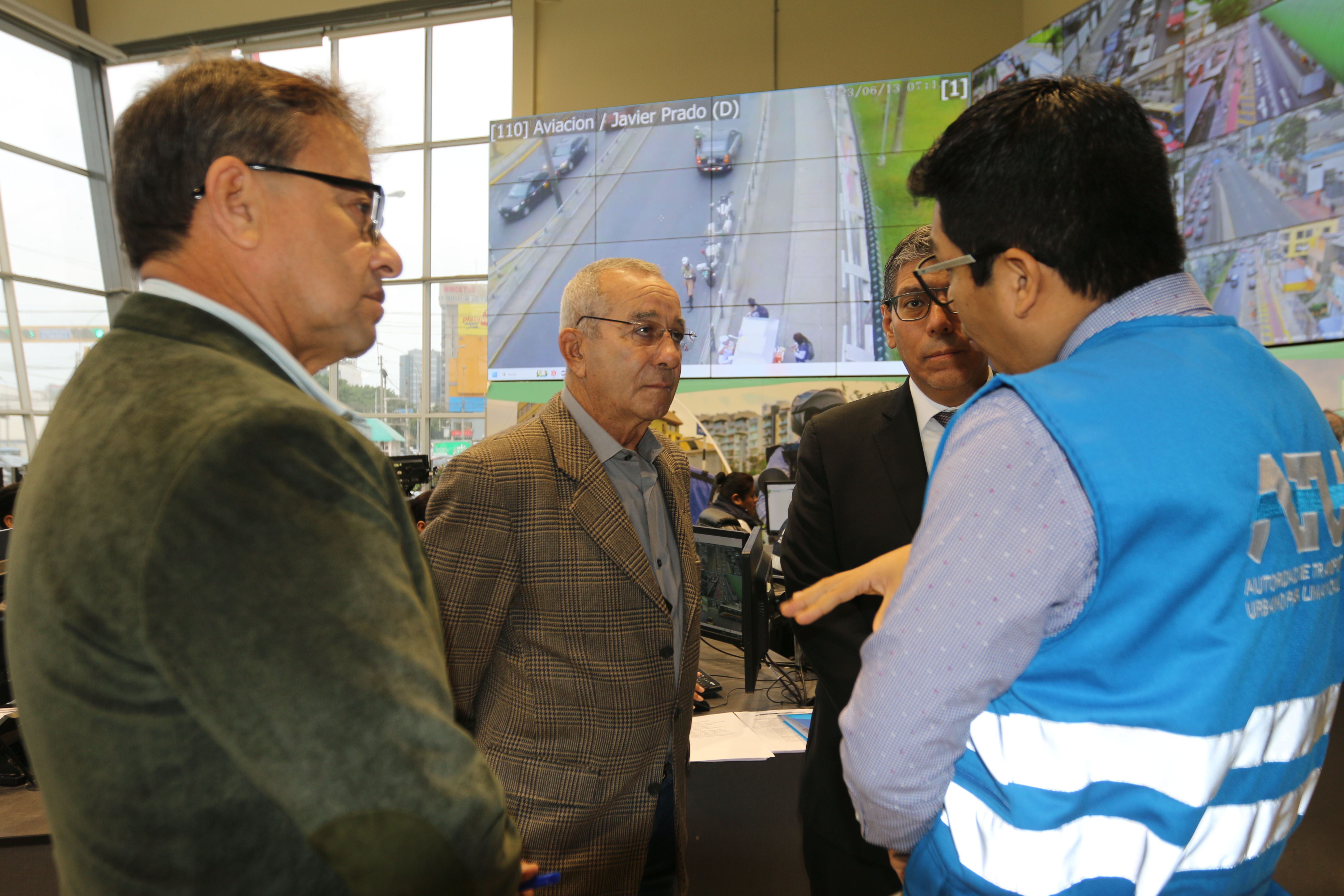 En contra del transporte informal: San Borja y la ATU Implementan fiscalización electrónica