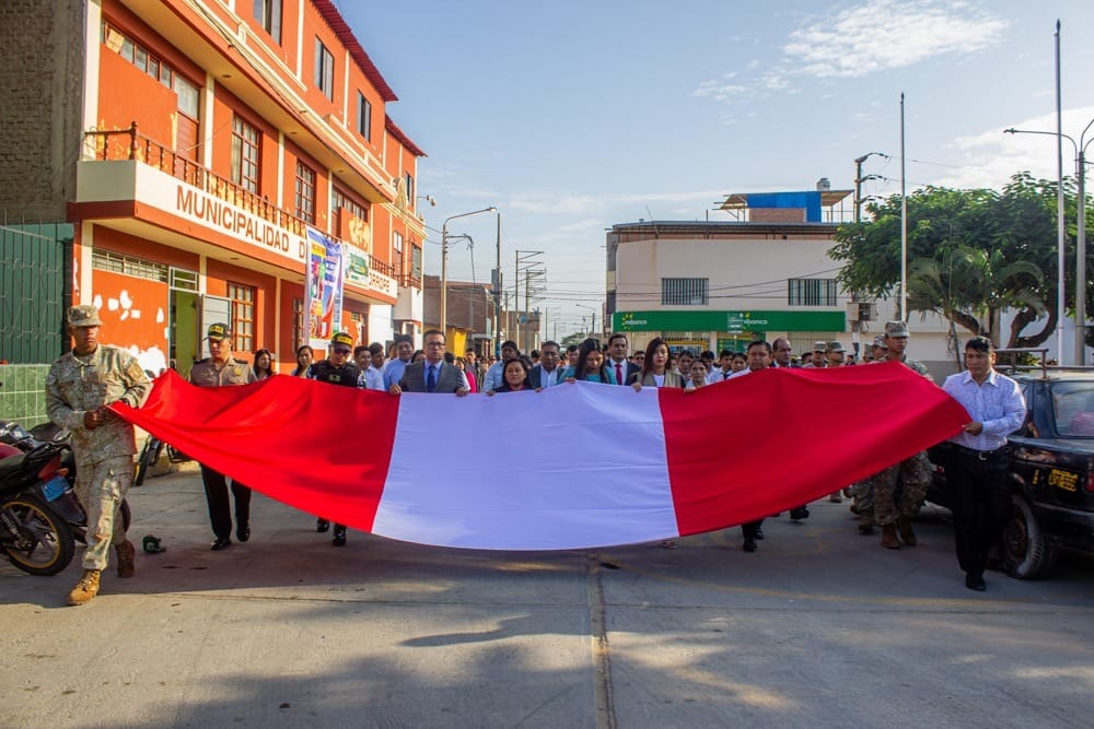 Realizan ceremonia por el Día de la Bandera.