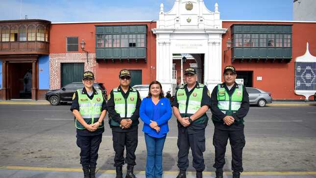 ‘Marea verde’ de la PNP patrulla por segunda vez las calles de Trujillo