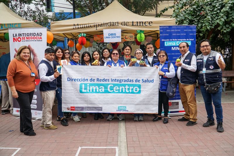 Foto 3 de Vecinos de San Juan de Lurigancho participan en campaña por el Día de la Inocuidad Alimentaria