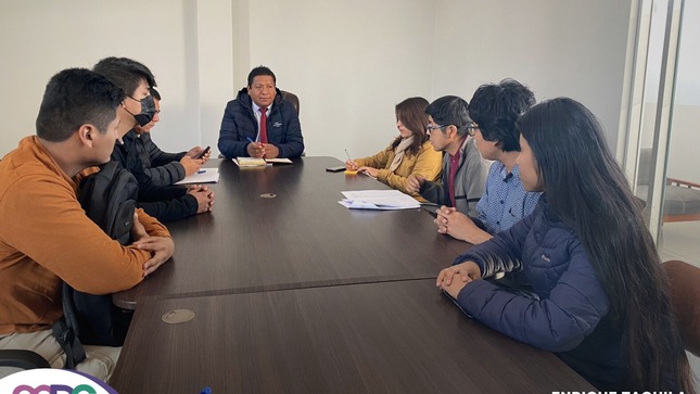 Coordinación de proyecto social con estudiantes de la Universidad Nacional Jorge Basadre Grohmann "Tenencia Responsable de Canes" 