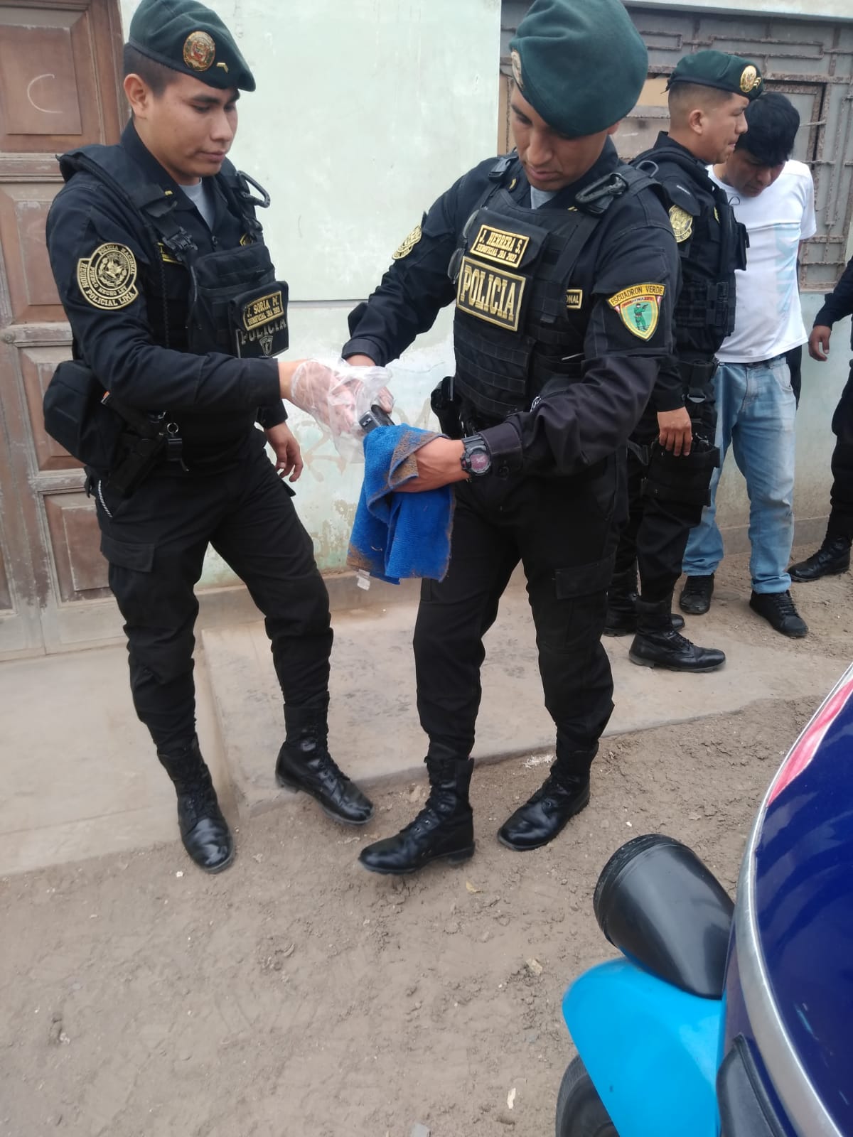 Policías del Escuadrón Verde pusieron el arma bajo custodia