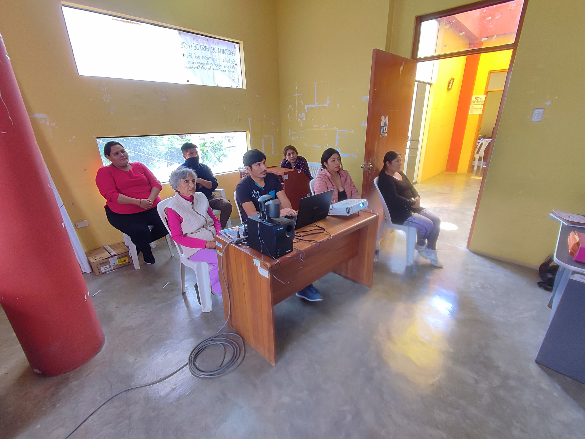 Personal municipal capacitado por MIDIS