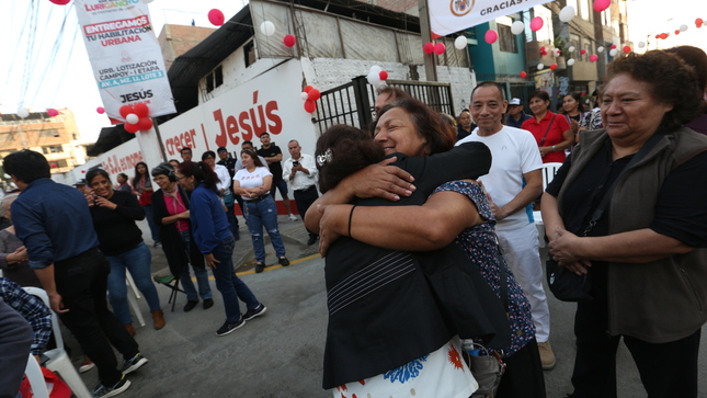 Más de 150 familias de Campoy recibieron Habilitaciones Urbanas después de 27 años