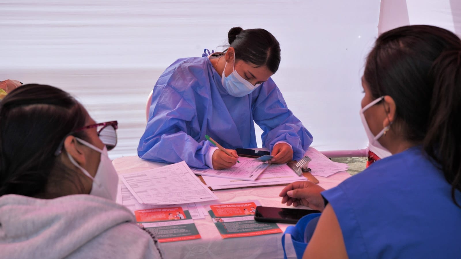 Minsa realiza campaña de salud para detectar casos de tuberculosis en Huaycán