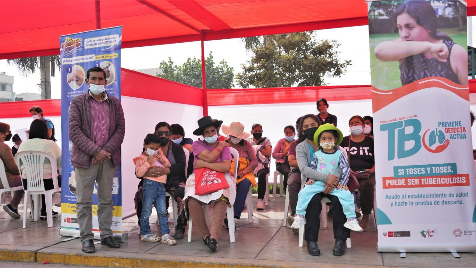 Minsa realiza campaña de salud para detectar casos de tuberculosis en Huaycán