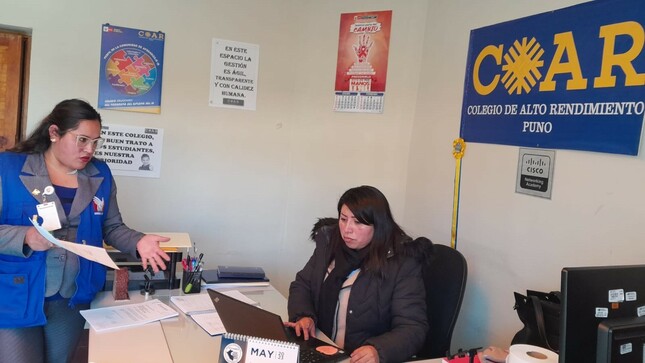 Representante de la Defensoría del Pueblo en trabajo de supervisión a COAR