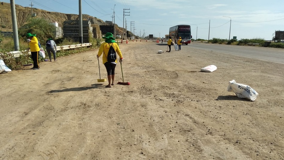 Junta vecinal de seguridad ciudadana de Cancas se suman a tareas de limpieza