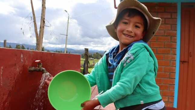 Ministerio de Vivienda entrega obra que dotará de agua potable y saneamiento a centro poblado de Cajamarca