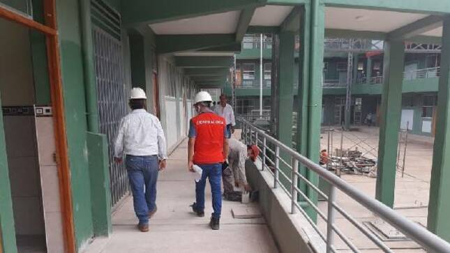 La Contraloría General evidenció que la Gerencia Sub Regional de Alto Amazonas aprobó la liquidación de la obra “Mejoramiento de los servicios de la institución educativa pública de E.R.B Fernando Meléndez Célis”, incluyendo pagos que no correspondían por más de S/ 1 millón, debido a que no aplicó la norma específica de acuerdo a la Ley de Contrataciones (Ley N.° 30225). 