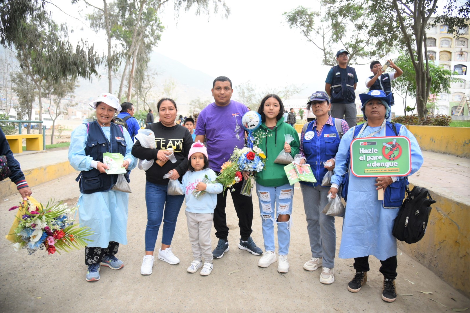 Diris Lima Sur interviene cementerio más grande de Latinoamérica para eliminar criaderos de zancudos del dengue