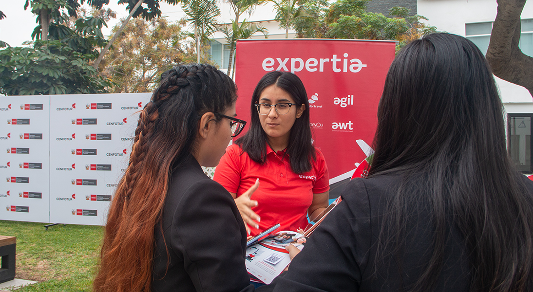 CENFOTUR impulsa oportunidades laborales con Feria de Empleabilidad para estudiantes y egresados