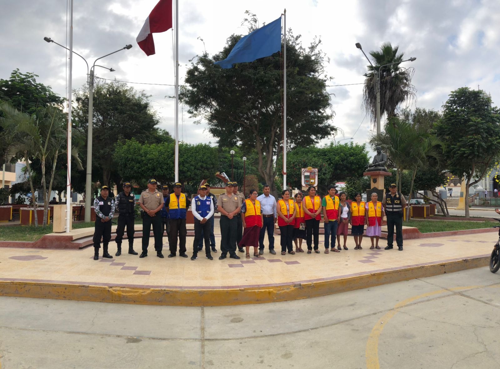 Participaron miembros de Serenazgo, agentes policiales y juntas vecinales de Mórrope.