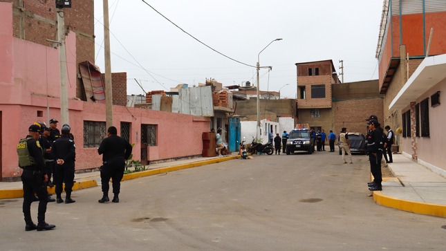 Municipalidad de Huaral realizó inspección de control urbano y la recuperación de espacios públicos en Los Nogales 