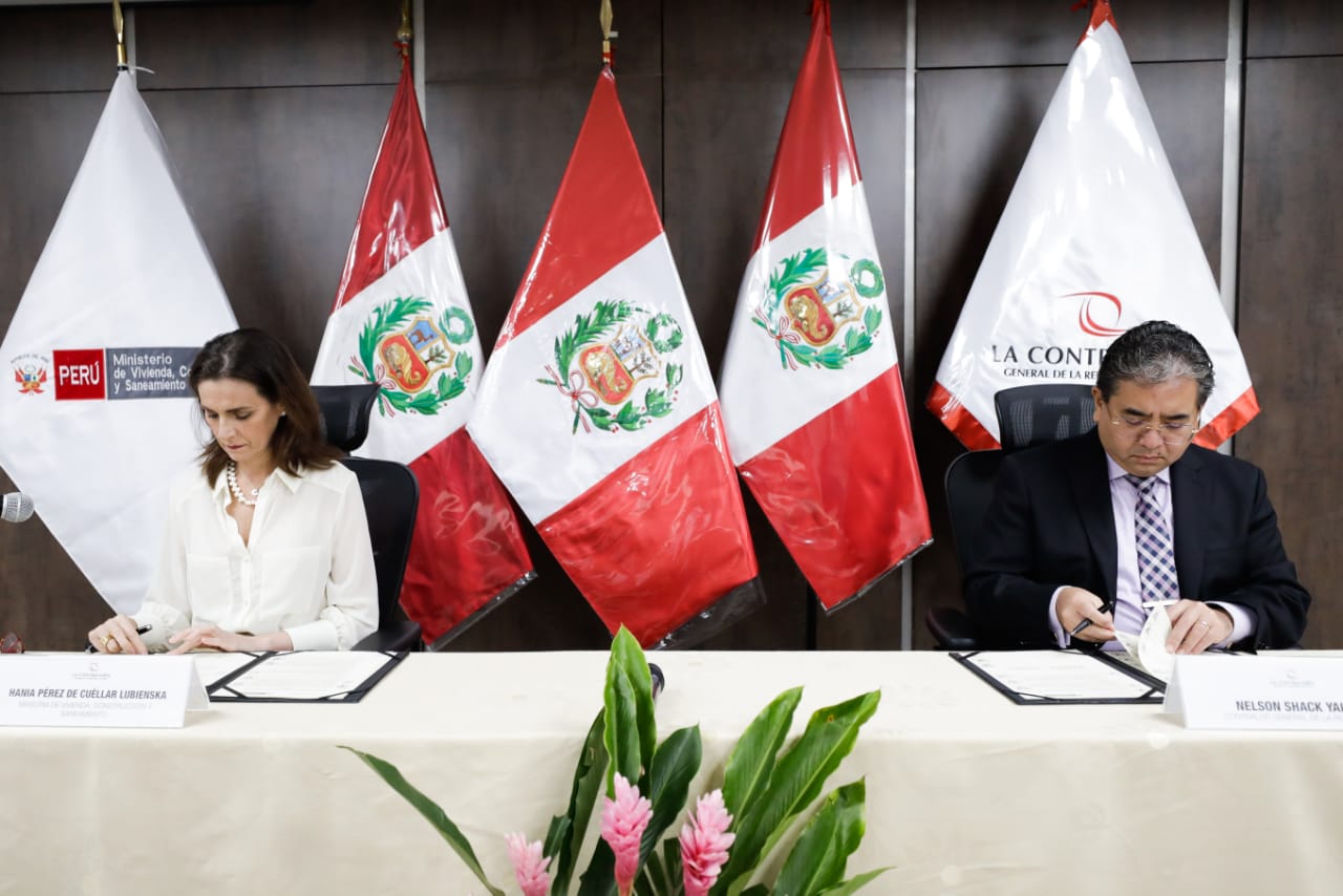 Ministerio de Vivienda y Contraloría firman convenio de cooperación que permitirá fortalecer lucha contra la corrupción