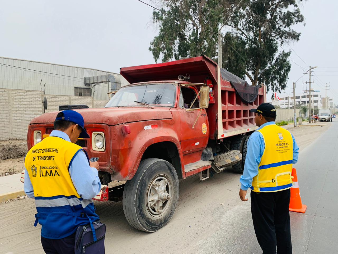 Operativo inopinado a vehículos de carga pesada