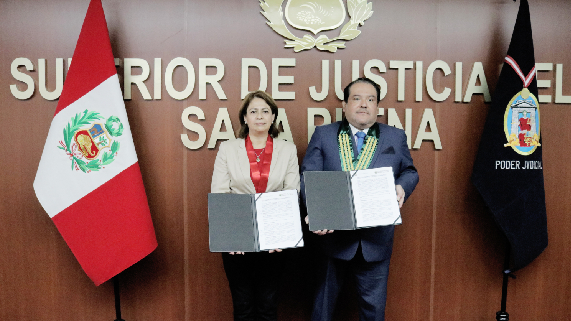Presidenta de la Corte Superior de Justicia del Callao, Teresa Soto Gordon, y el Decano del Colegio de Abogados del Callao, Oswaldo Aguilar Fernández, suscribieron un convenio marco de cooperación interinstitucional para fortalecer la capacitación de jueces y abogados chalacos