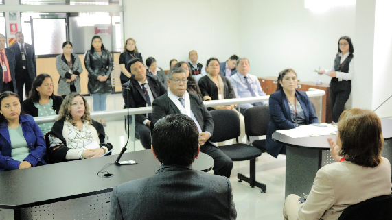 Magistrados y servidores de los juzgados laborales (contencioso administrativos) dialogaron con la presidenta de la Corte del Callao durante visita administrativa