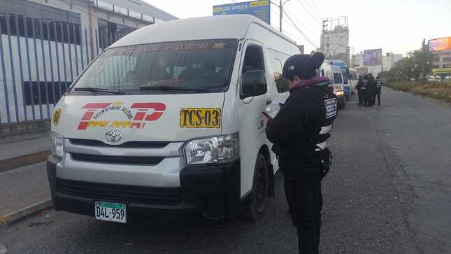 MUNICIPALIDAD DE HUANCAYO TRABAJA PARA REDUCIR LA CONGESTIÓN VEHICULAR Y MEJORAR EL TRÁNSITO