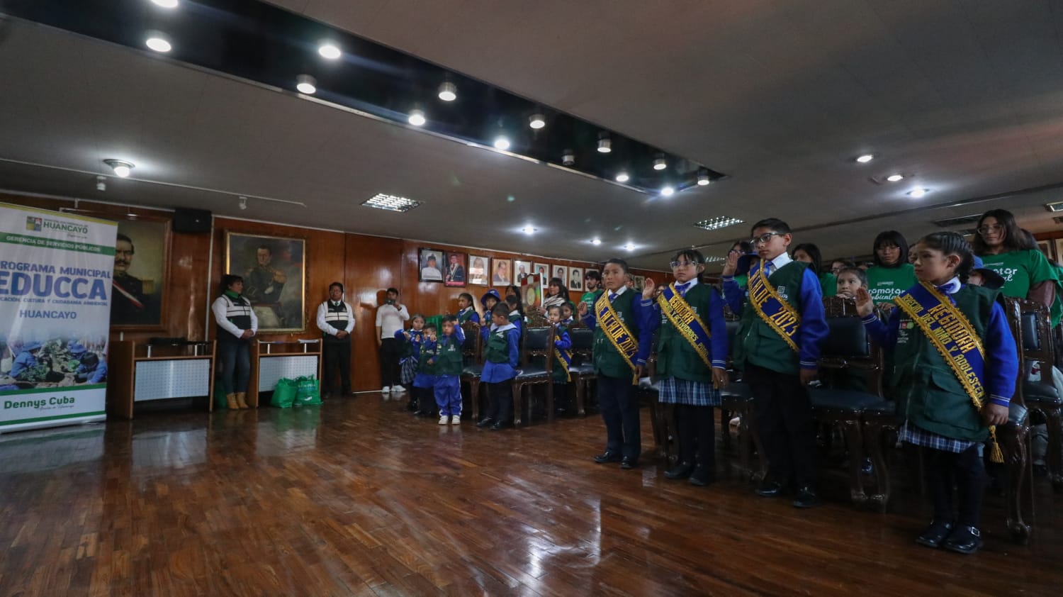 MPH JURAMENTÓ A PROMOTORES AMBIENTALES ESCOLARES Y JUVENILES