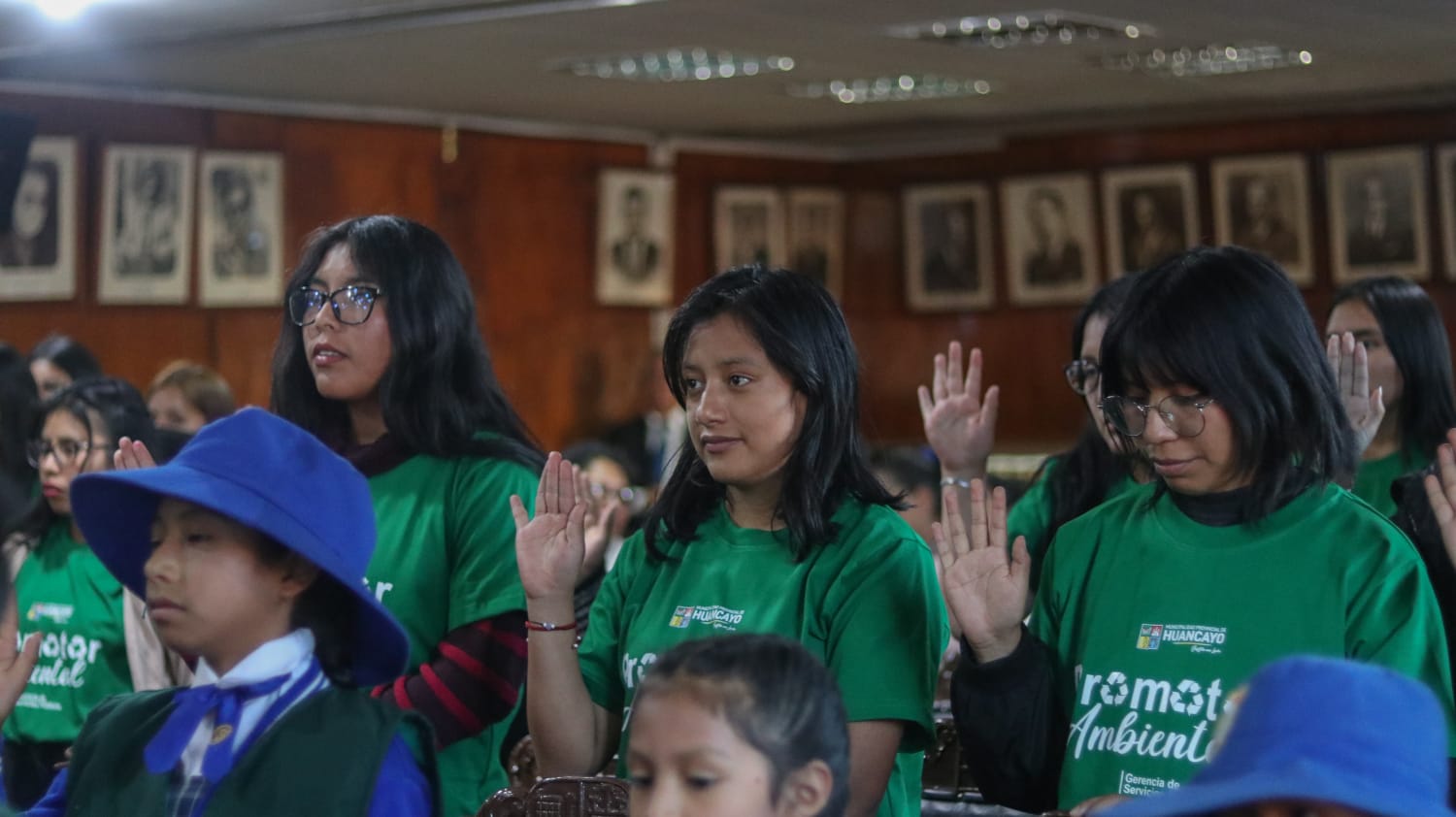 MPH JURAMENTÓ A PROMOTORES AMBIENTALES ESCOLARES Y JUVENILES