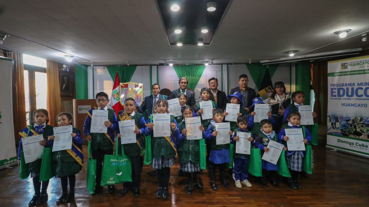 MPH JURAMENTÓ A PROMOTORES AMBIENTALES ESCOLARES Y JUVENILES