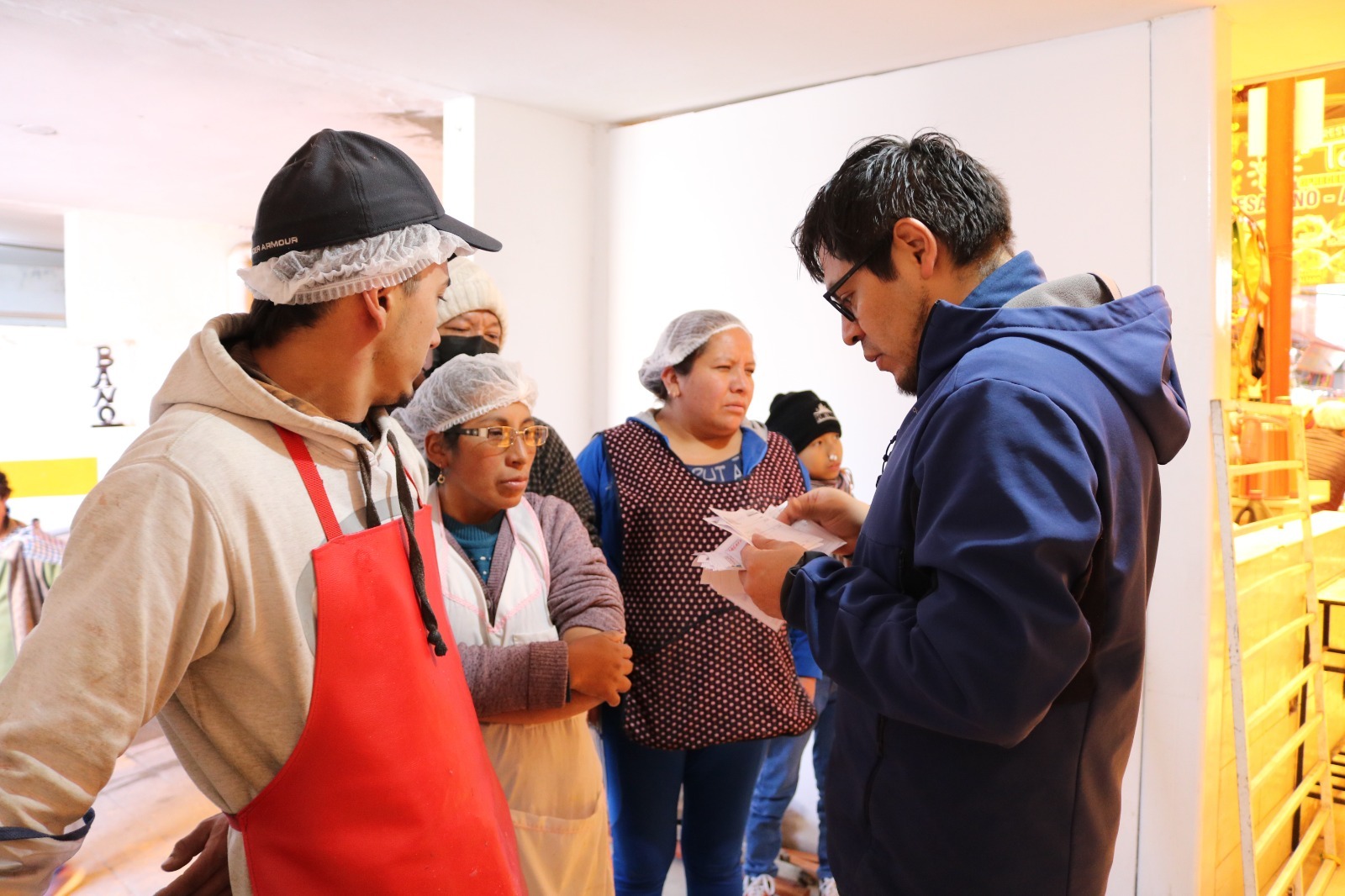 Comerciantes pasan contra de sífilis y TBC