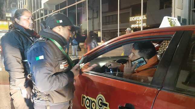 Recuperan vías ocupadas por transporte informal 